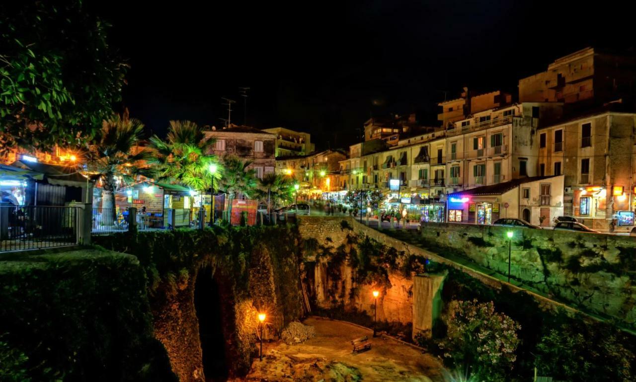 La Torre Del Mulino Hotel Tropea Exterior photo